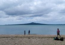 takapunadan-rangitoto-adasi